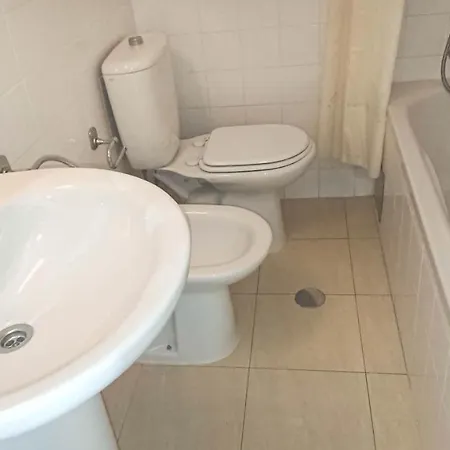 Edificio Sequeira: 1d Apartamento T1 Ferias אלבופיירה